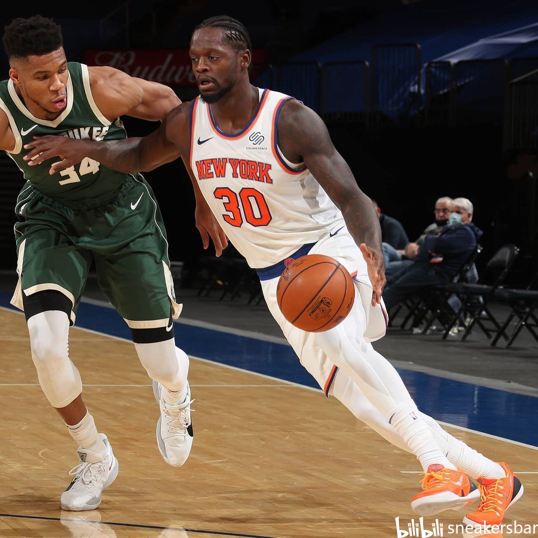 传球提前拦 传球提前拦