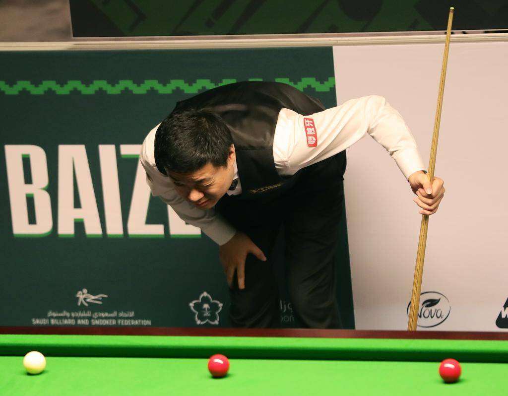 网友热议背 网友热议背