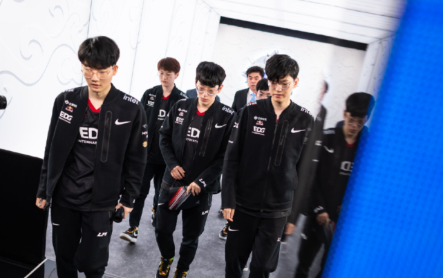 对于曼联来 对于曼联来