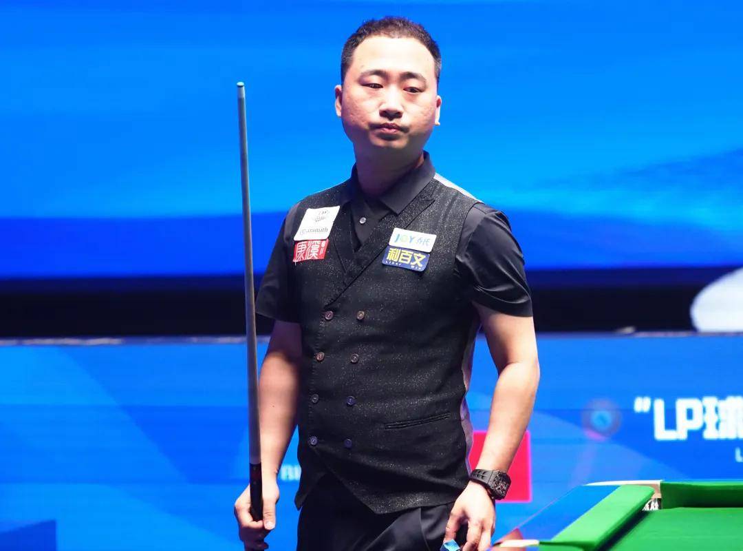 成功跻身 成功跻身